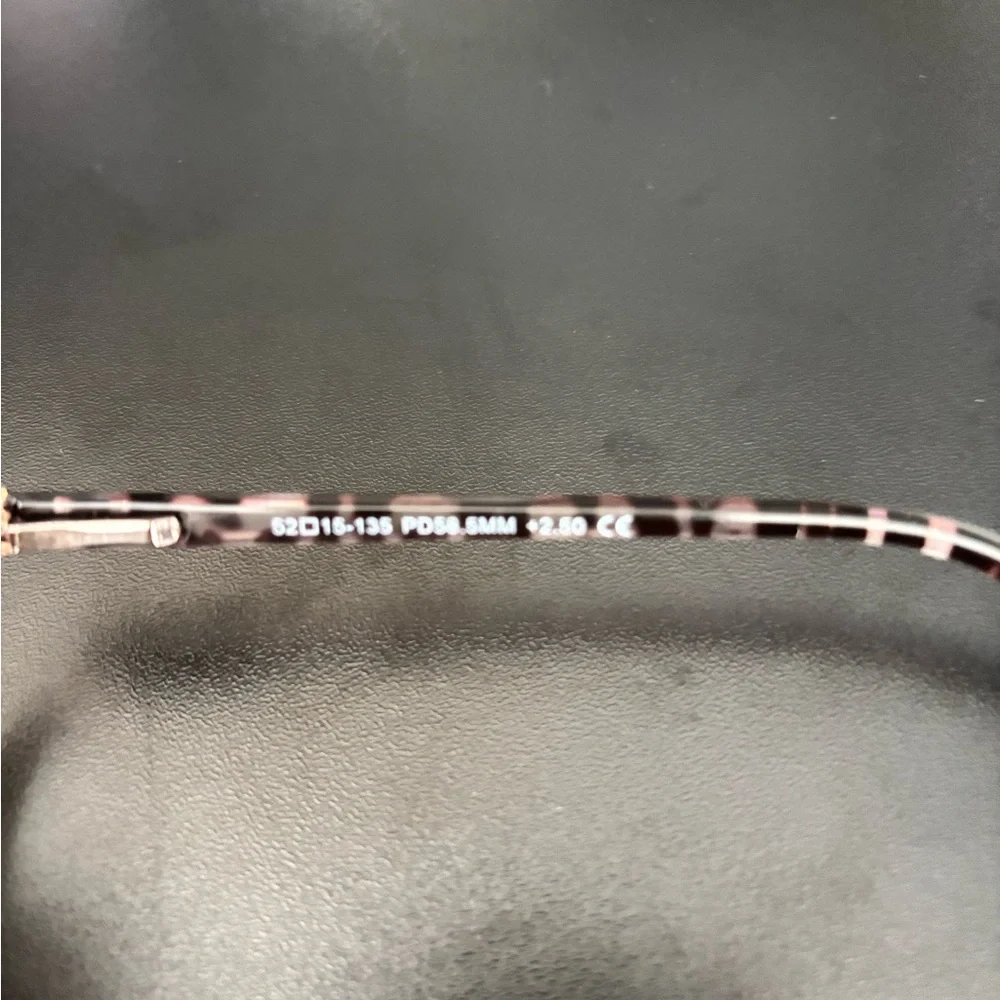 NWOT-Chic Rose Gold Glasses with Patterned Case 2.50
